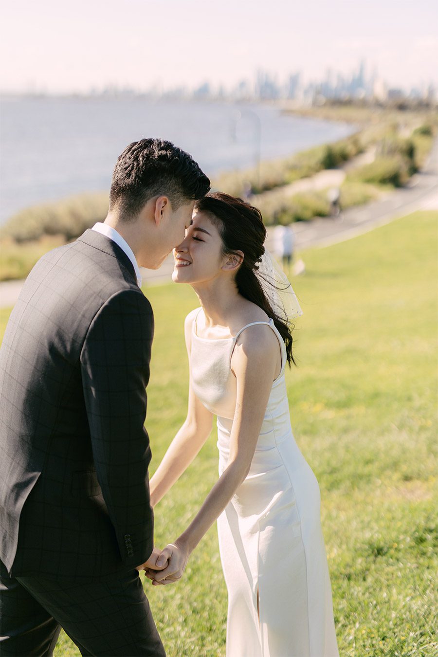 Attention to anti-snagging and anti-thread clothing for wedding photography in Melbourne