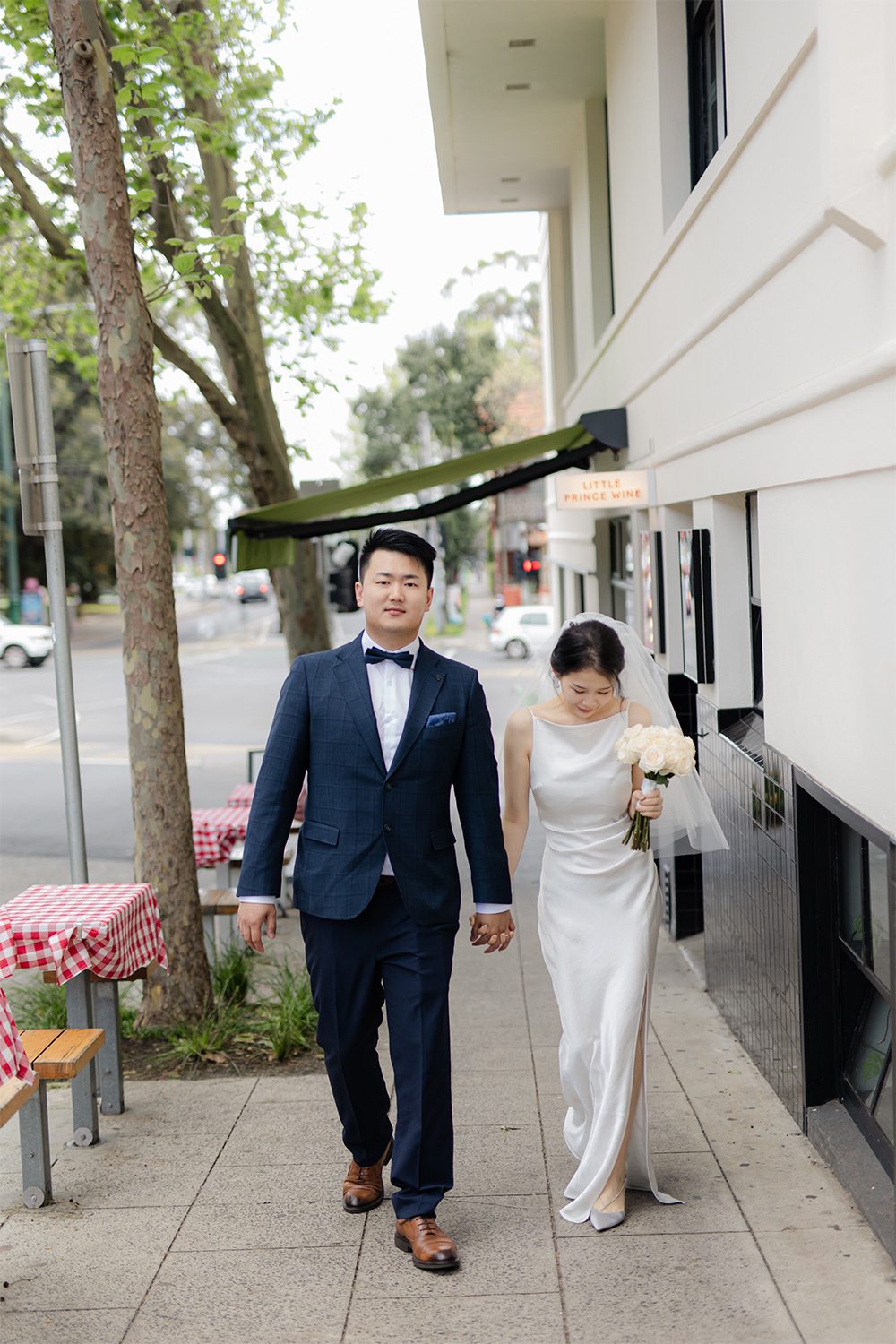 The delivery process of Melbourne wedding photography works