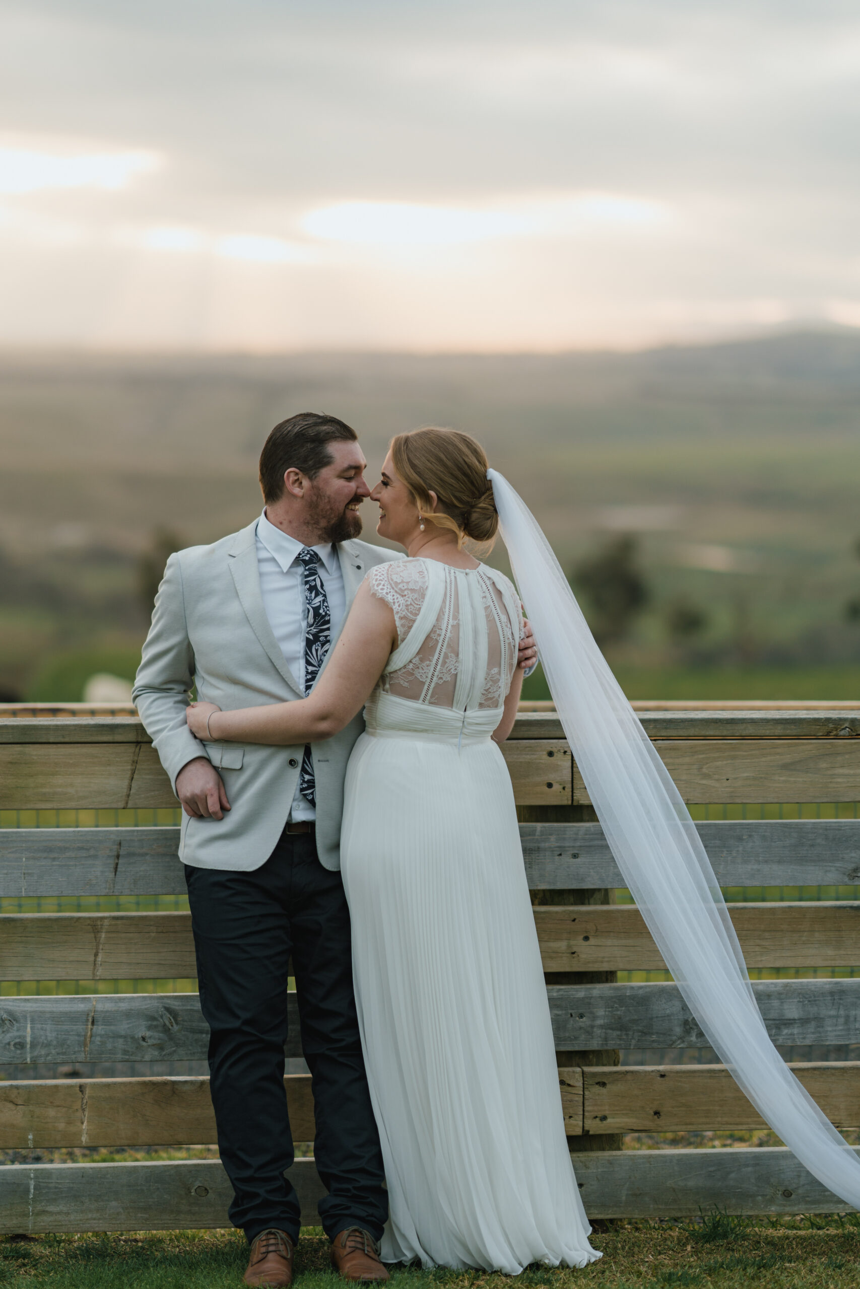 Melbourne wedding photography in a minimalist and modern Korean style